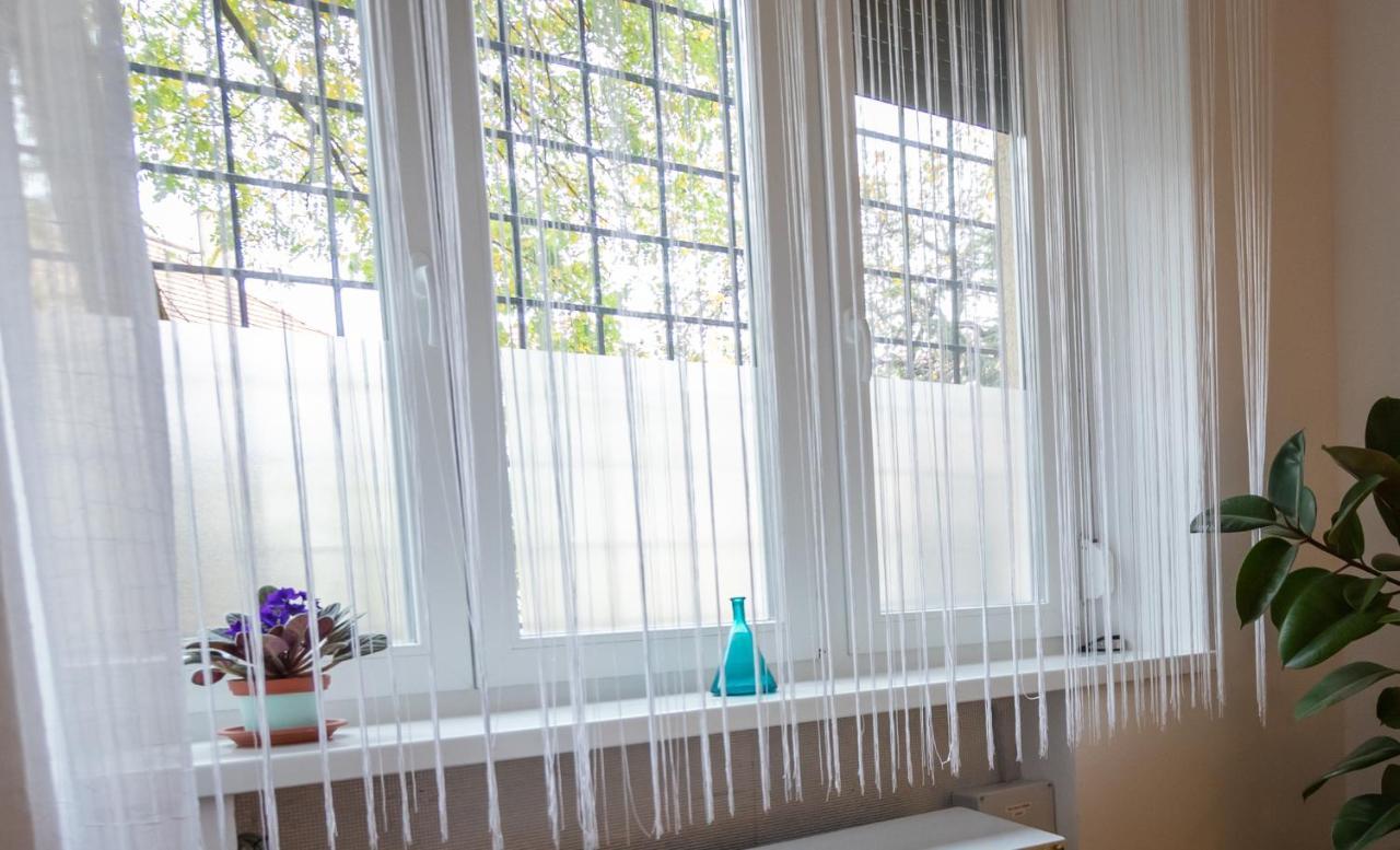Sunbird Apartman Budapest Bagian luar foto