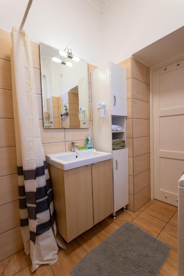 Sunbird Apartman Budapest Bagian luar foto