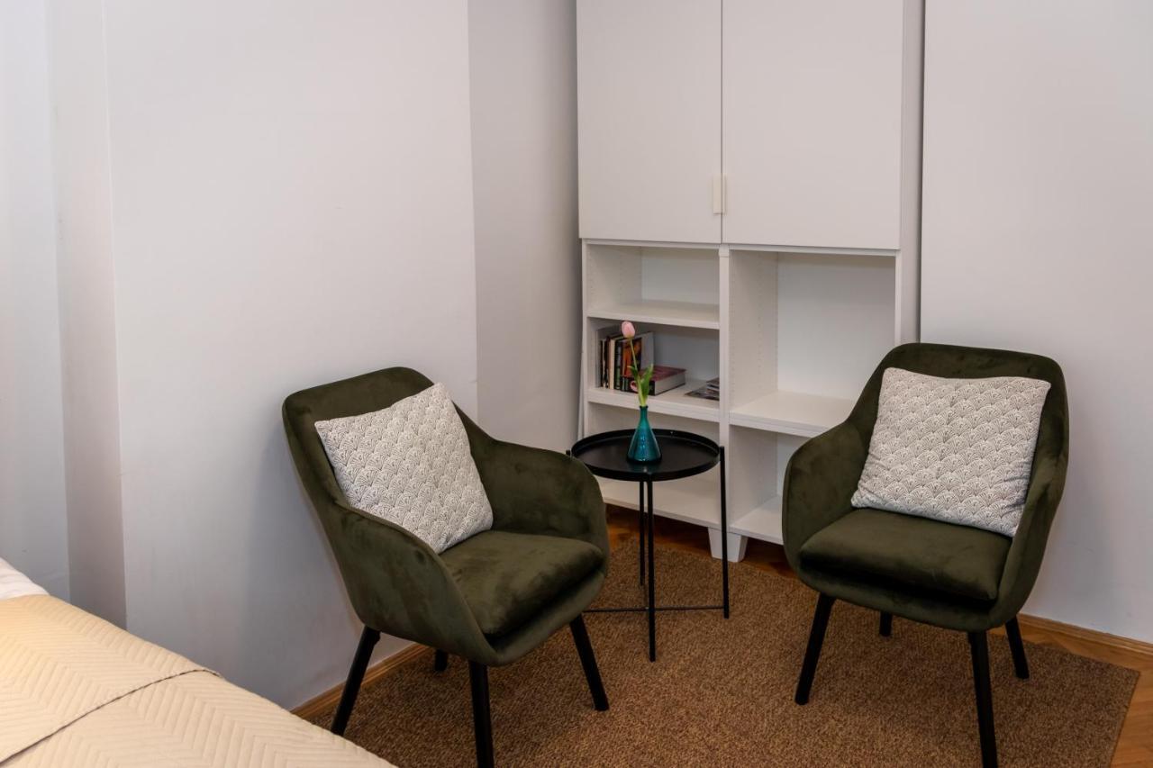 Sunbird Apartman Budapest Bagian luar foto