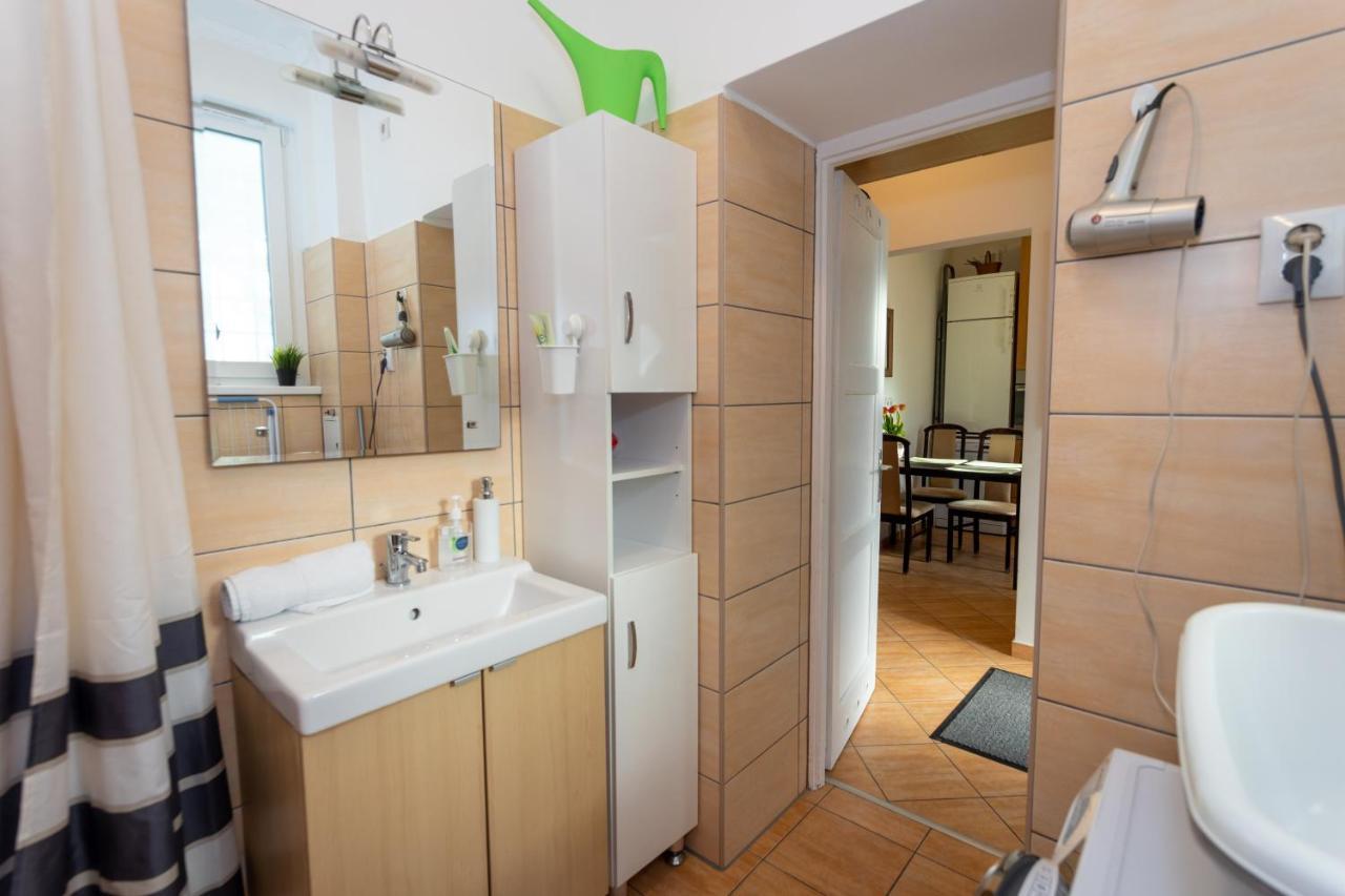 Sunbird Apartman Budapest Bagian luar foto