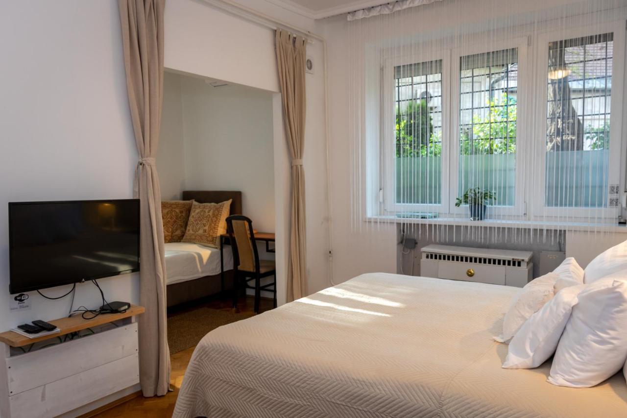 Sunbird Apartman Budapest Bagian luar foto